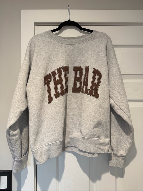 The Bar Tops - Auth. ✅ THE BAR Varsity Crewneck in “LT Heather Grey/Chocolate” Size Large🩶🤎